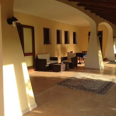 Hotel Biderrosa