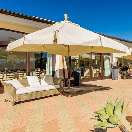 Hotel Biderrosa