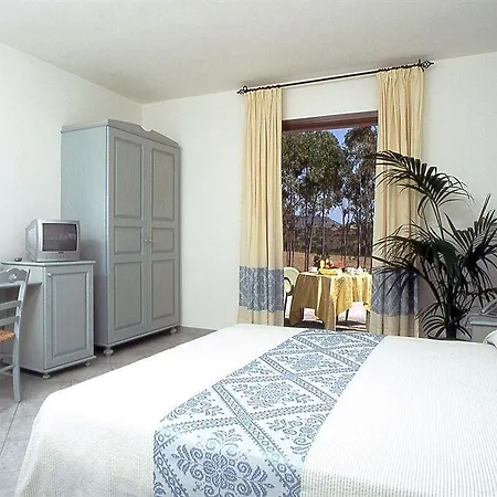 Hotel Biderrosa 3*