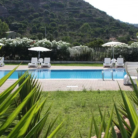 Hotel Biderrosa