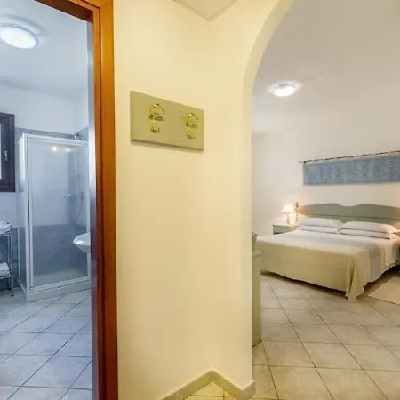 Hotel Biderrosa Cala Liberotto