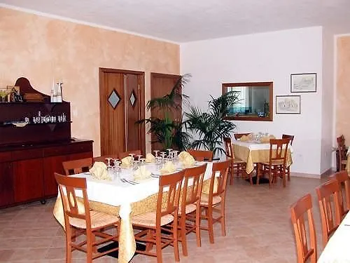 Biderrosa Szálloda 3*